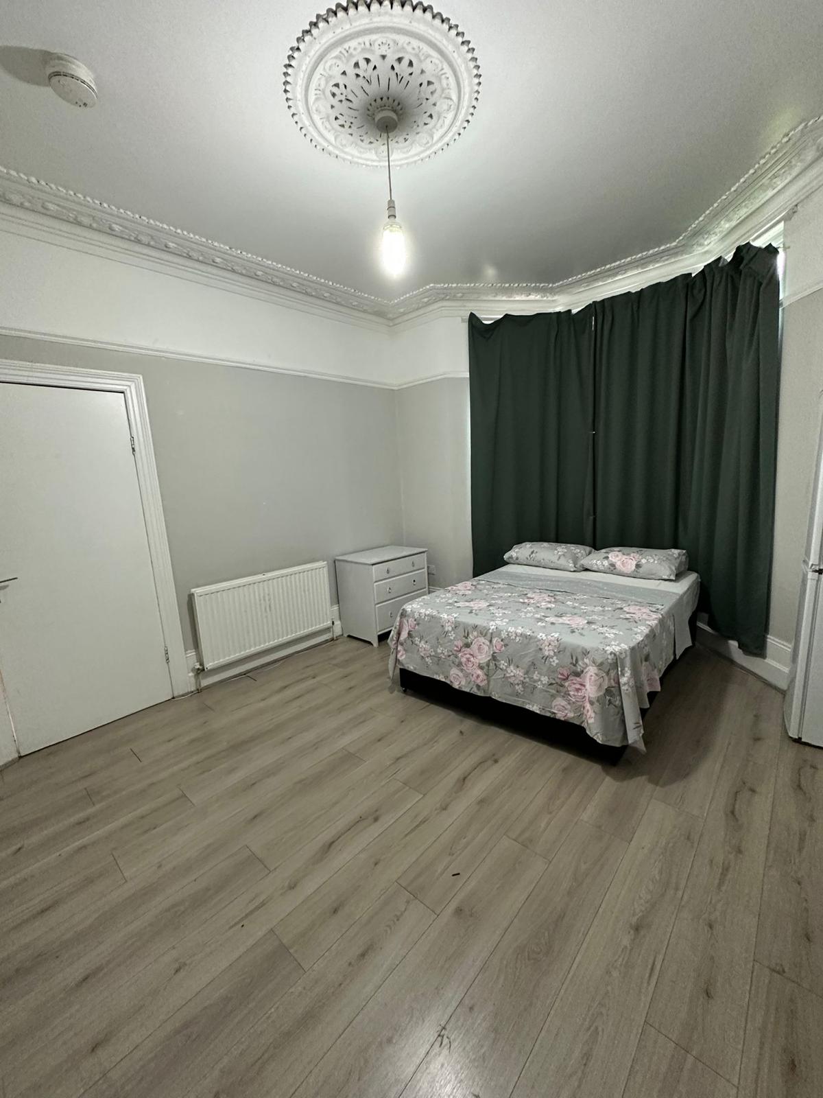 🌟 Double/Single Room – Talbot Road, Seven Sisters (N15 4DF)